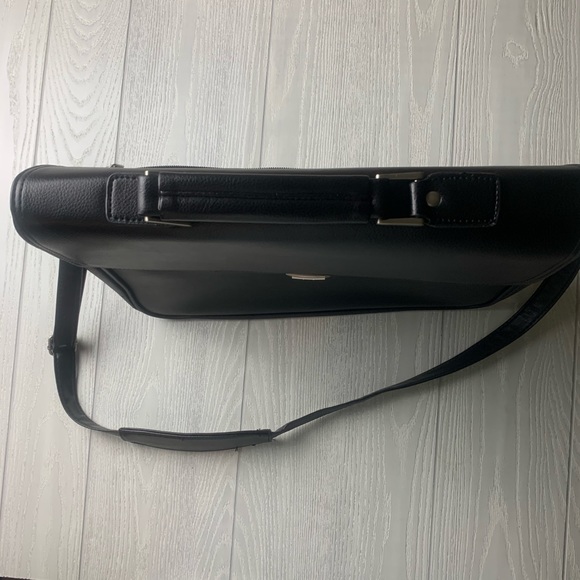 BLACK LAPTOP BAG - Picture 2 of 5